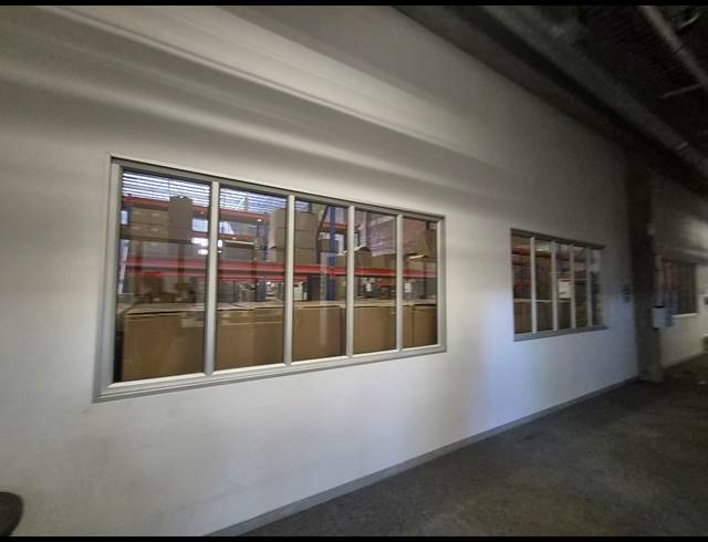 2,716M² WAREHOUSE TO LET IN HALFWAY GARDENS